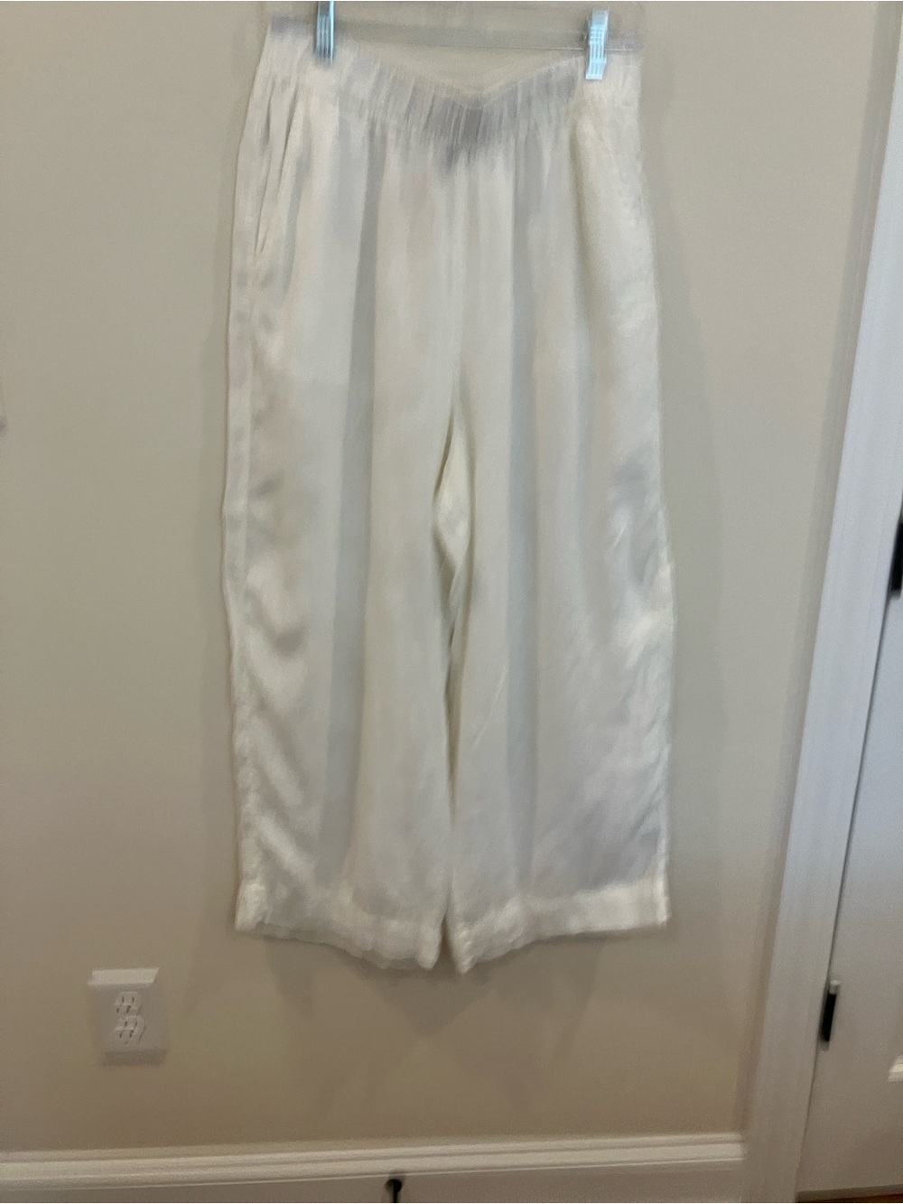 Tahari White Linen Wide-Leg  Pants